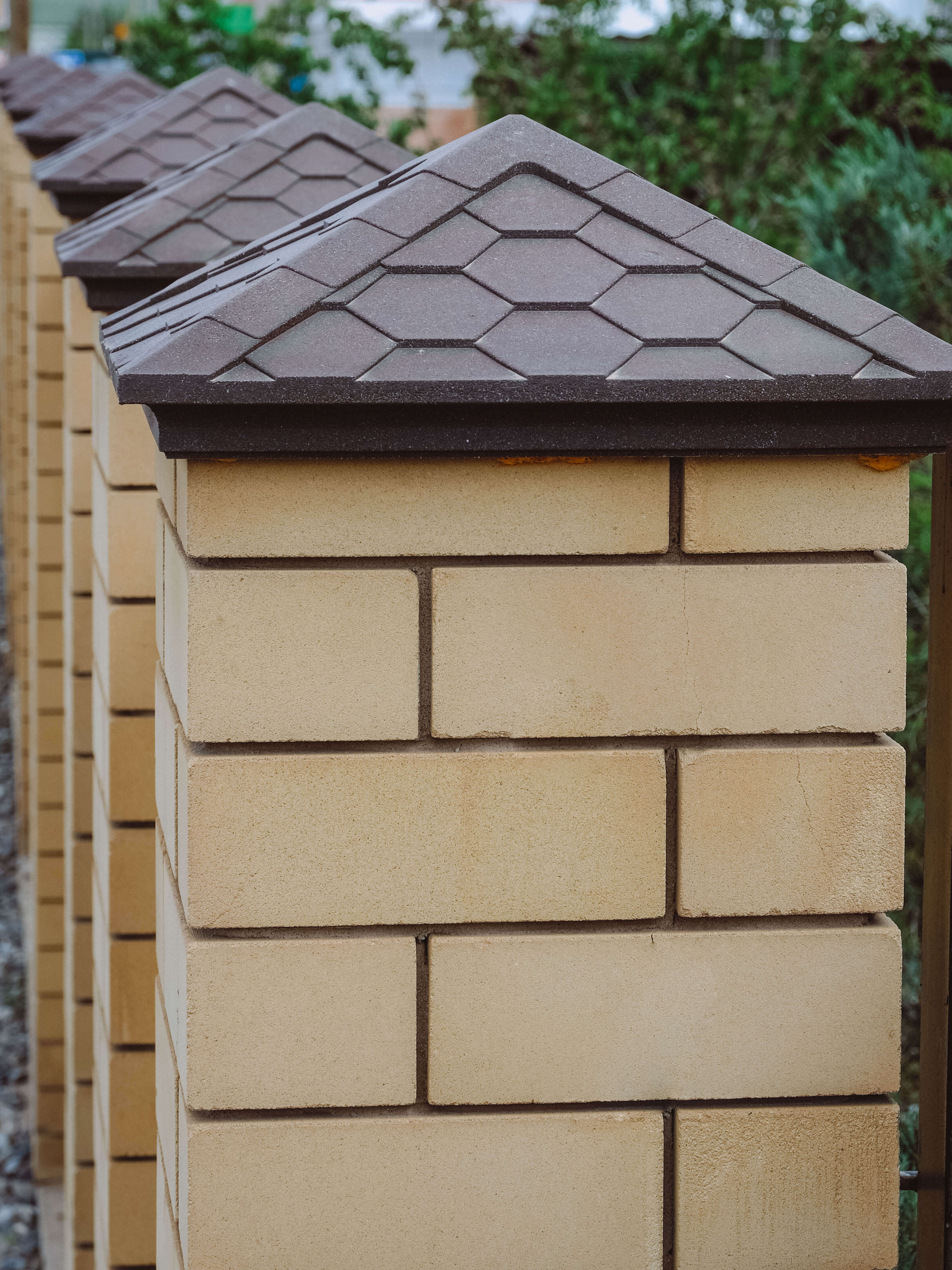 Колпак Zking Эверест Коричневый на столб 1.5х1.5 кирпича (390х390мм) в Каменске-Уральском фото